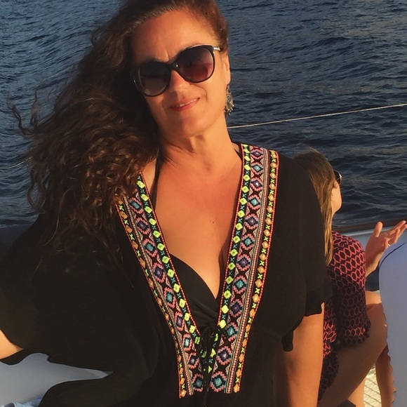 Meet your Posher, Matina Maria ๐๐๐ - Picture 6 of 8